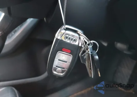 2017 Audi Q5 2.0T Premium из США, поврежденный, VIN WA1C2AFP7HA067048